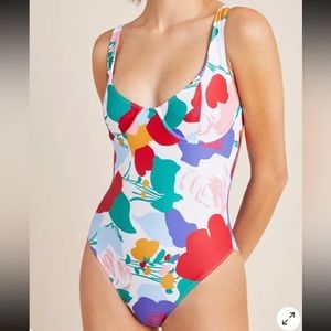 🌹🌷🌼Floral One-Piece Swimsuit🌸🌺🥀